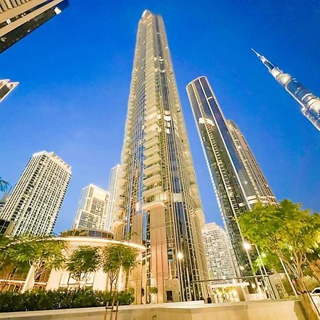 Downtown Luxury - Stunning Burj Khalifa & Sea View - 5 Minutes Walk To Dubai Mall Dış mekan fotoğraf