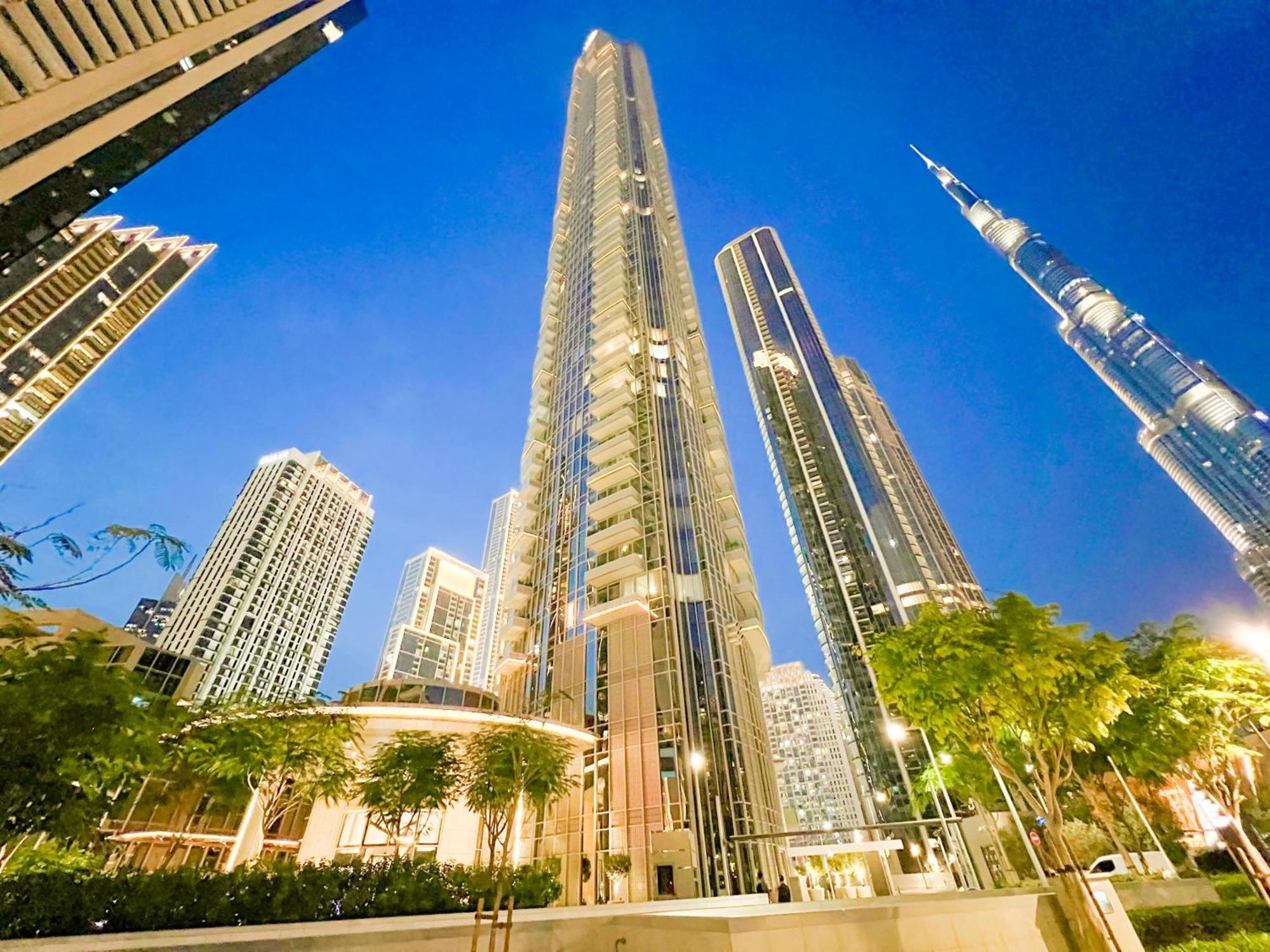 Downtown Luxury - Stunning Burj Khalifa & Sea View - 5 Minutes Walk To Dubai Mall Dış mekan fotoğraf