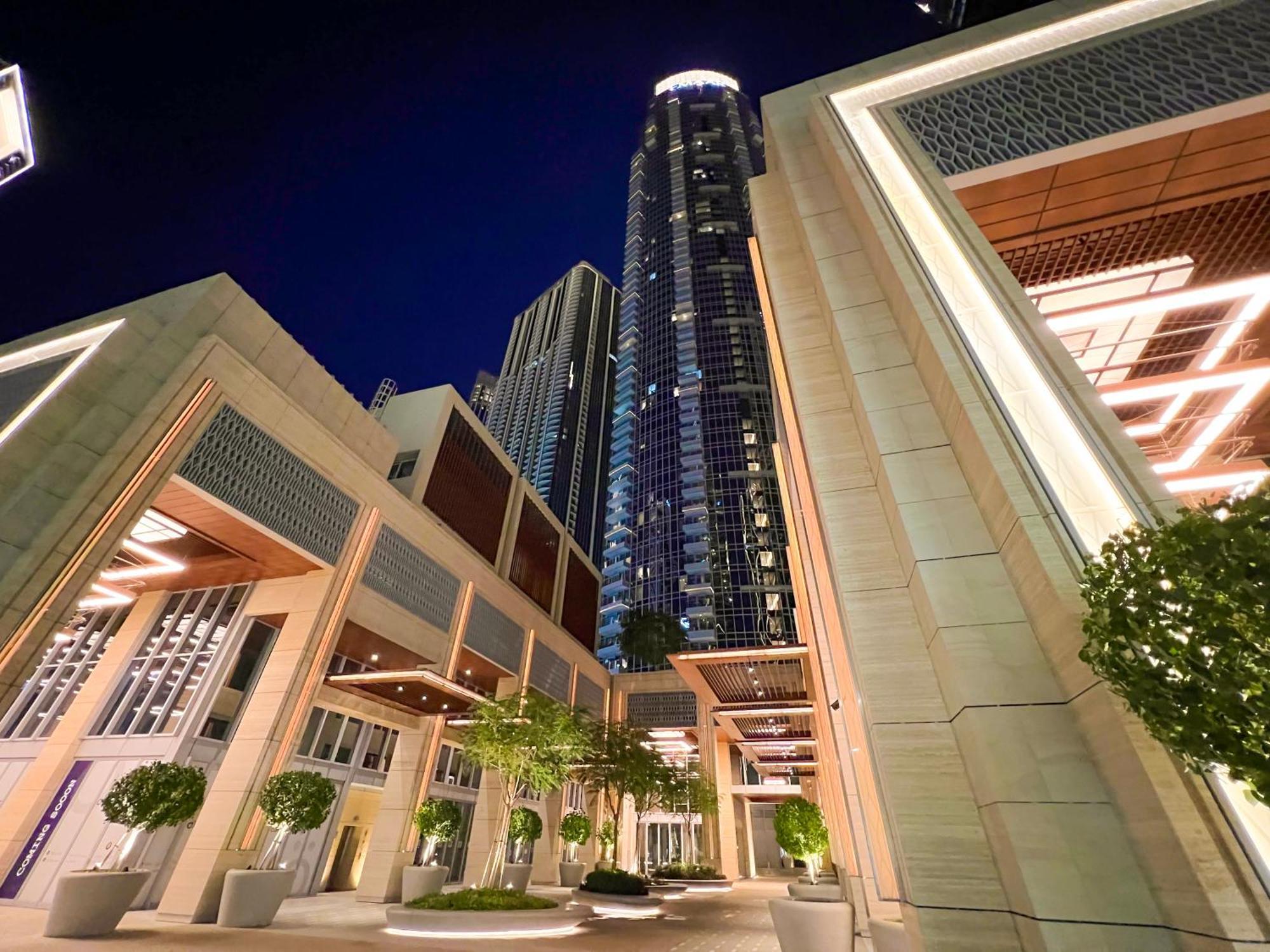 Downtown Luxury - Stunning Burj Khalifa & Sea View - 5 Minutes Walk To Dubai Mall Dış mekan fotoğraf