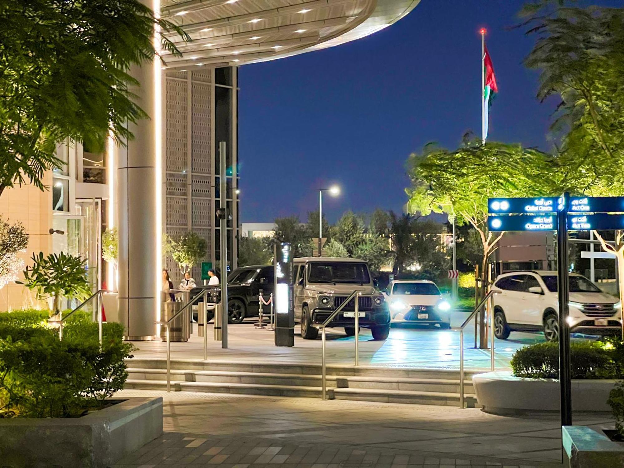 Downtown Luxury - Stunning Burj Khalifa & Sea View - 5 Minutes Walk To Dubai Mall Dış mekan fotoğraf