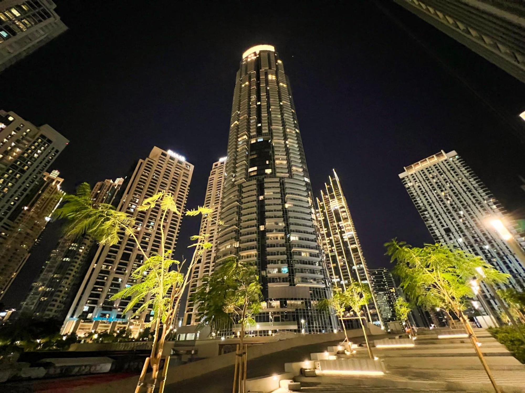 Downtown Luxury - Stunning Burj Khalifa & Sea View - 5 Minutes Walk To Dubai Mall Dış mekan fotoğraf