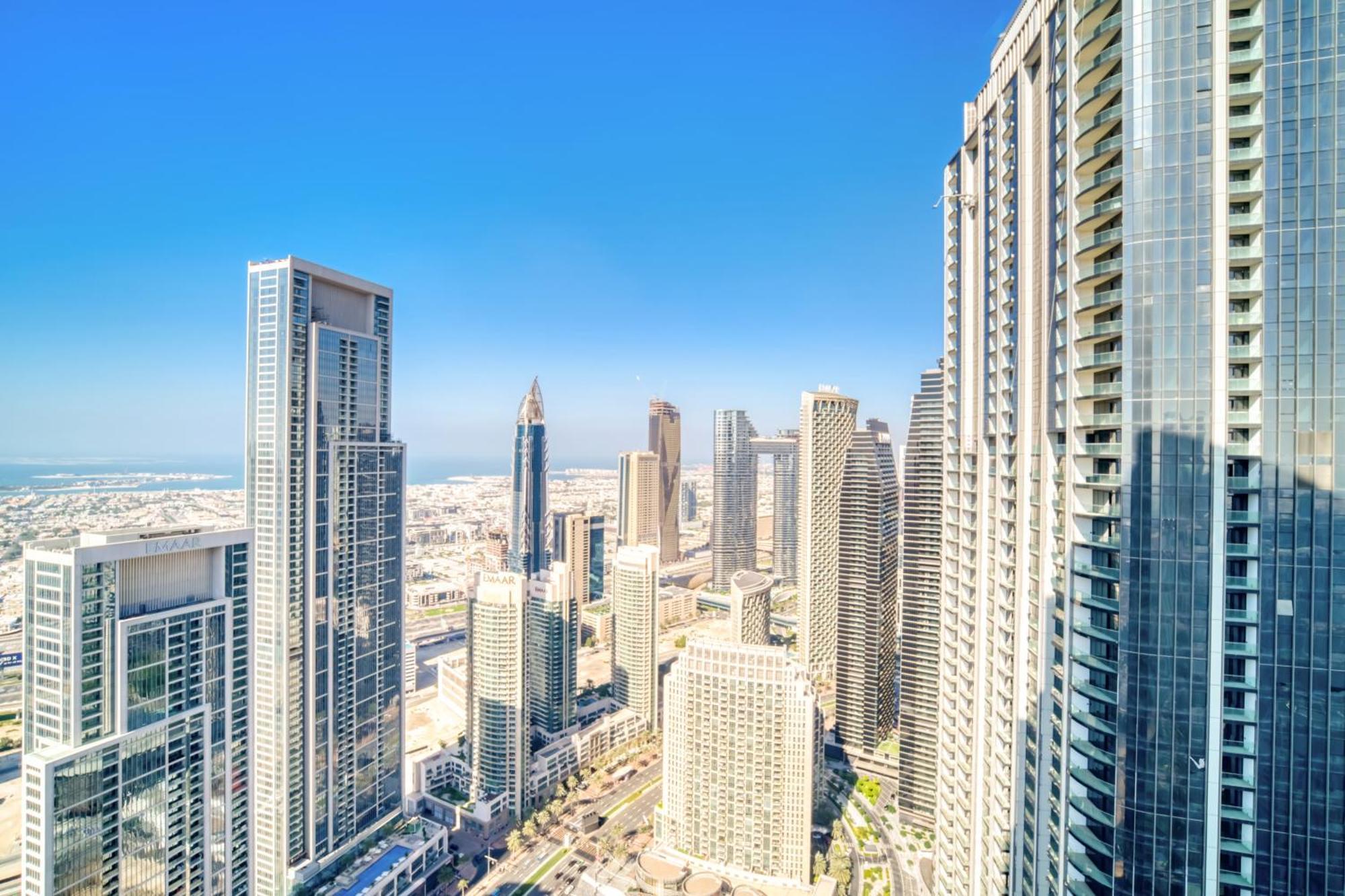 Downtown Luxury - Stunning Burj Khalifa & Sea View - 5 Minutes Walk To Dubai Mall Dış mekan fotoğraf